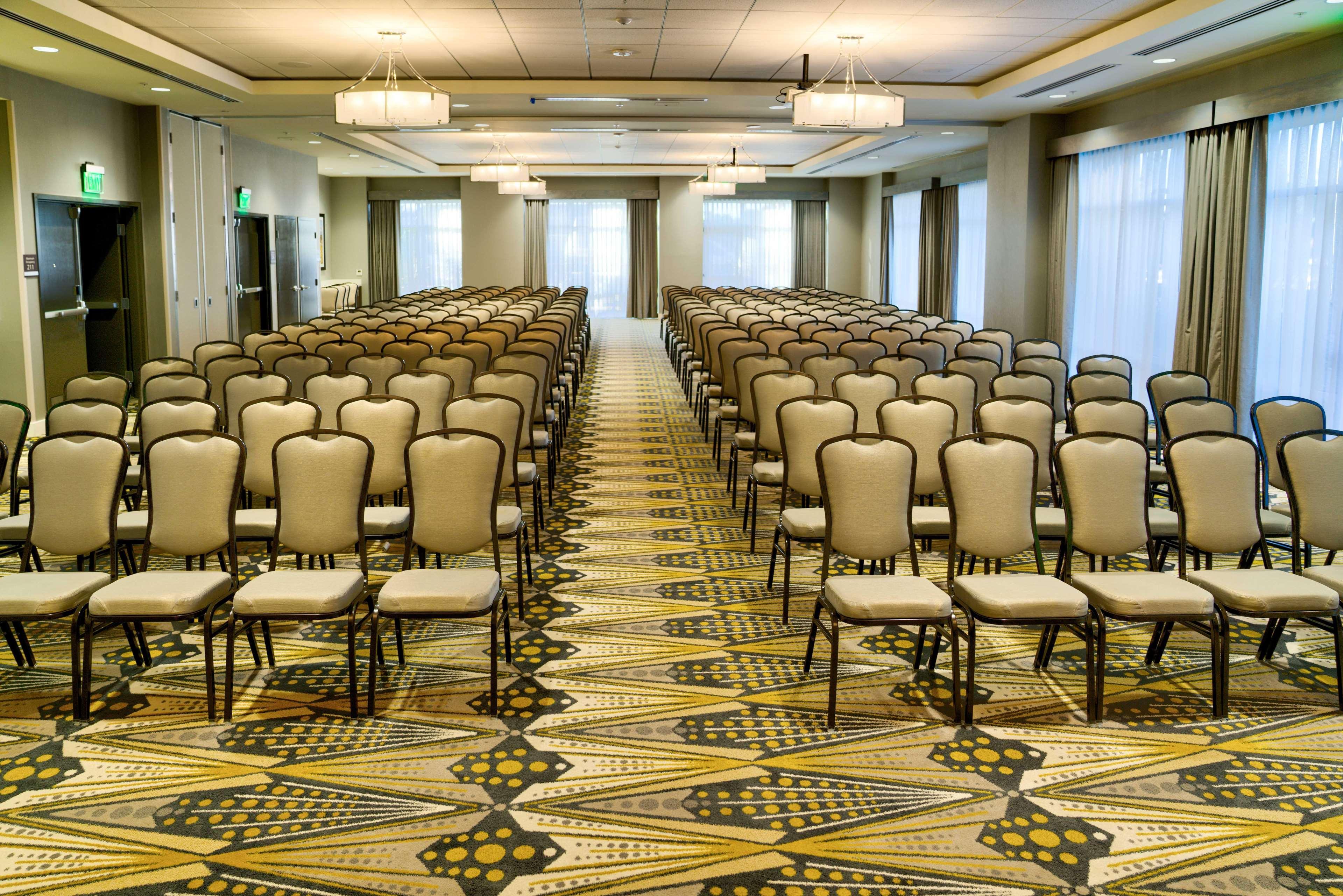 Hilton Garden Inn Santa Barbara/Goleta Extérieur photo